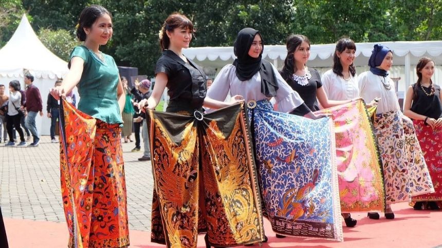 インドネシアの伝統文化『バティック』とは！？ - マタログマガジン